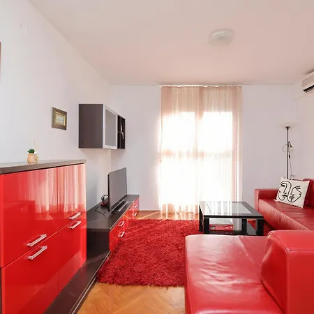 Apartman Azzurro E Bianco