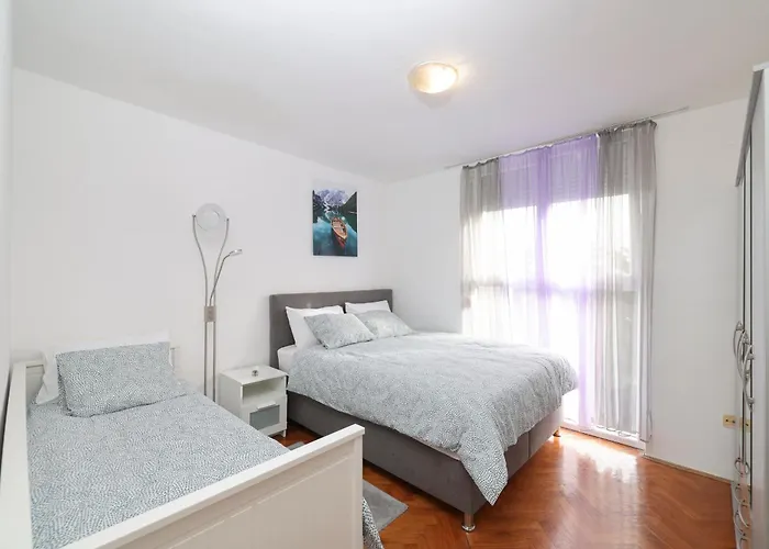 Apartment Azzurro E Bianco Zadar